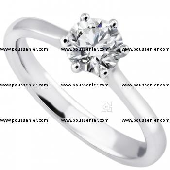 Solitairering with brilliant cut diamond set in a curved 6 prong basket