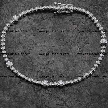tennis bracelet rivière with brilliant cut diamonds in mirror setting (assorted with CG0240/015/005 & OG0363/015/005 or XG0012)