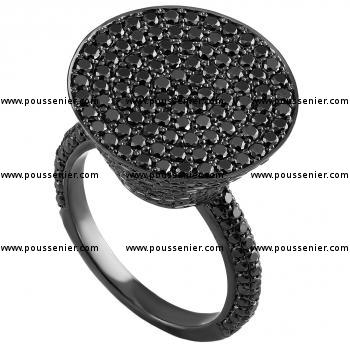 ring with an inverted truncated cone slightly straighter pavé set with black diamonds at the top, on the sides and the rounded band and completely black rhodium plated