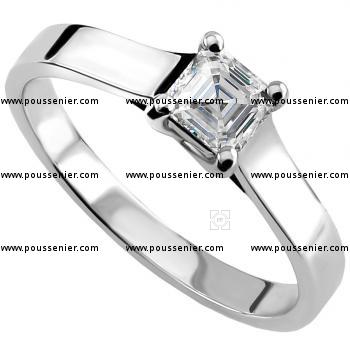 solitaire ring asscher cut diamond set in 4 crossed prongs