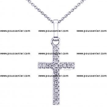 kruis met briljant geslepen diamanten in pavé kasteel bezet op een draad met rond profiel
