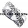 slim crossed pavéring with one band zigzag set with two rows of brilliantly cut diamonds